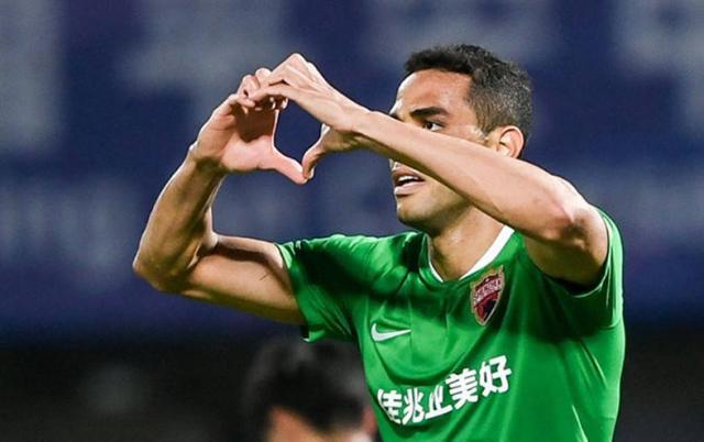 开云app-携手元敏诚反戈 张外龙:卡尔德克是中国球员榜样